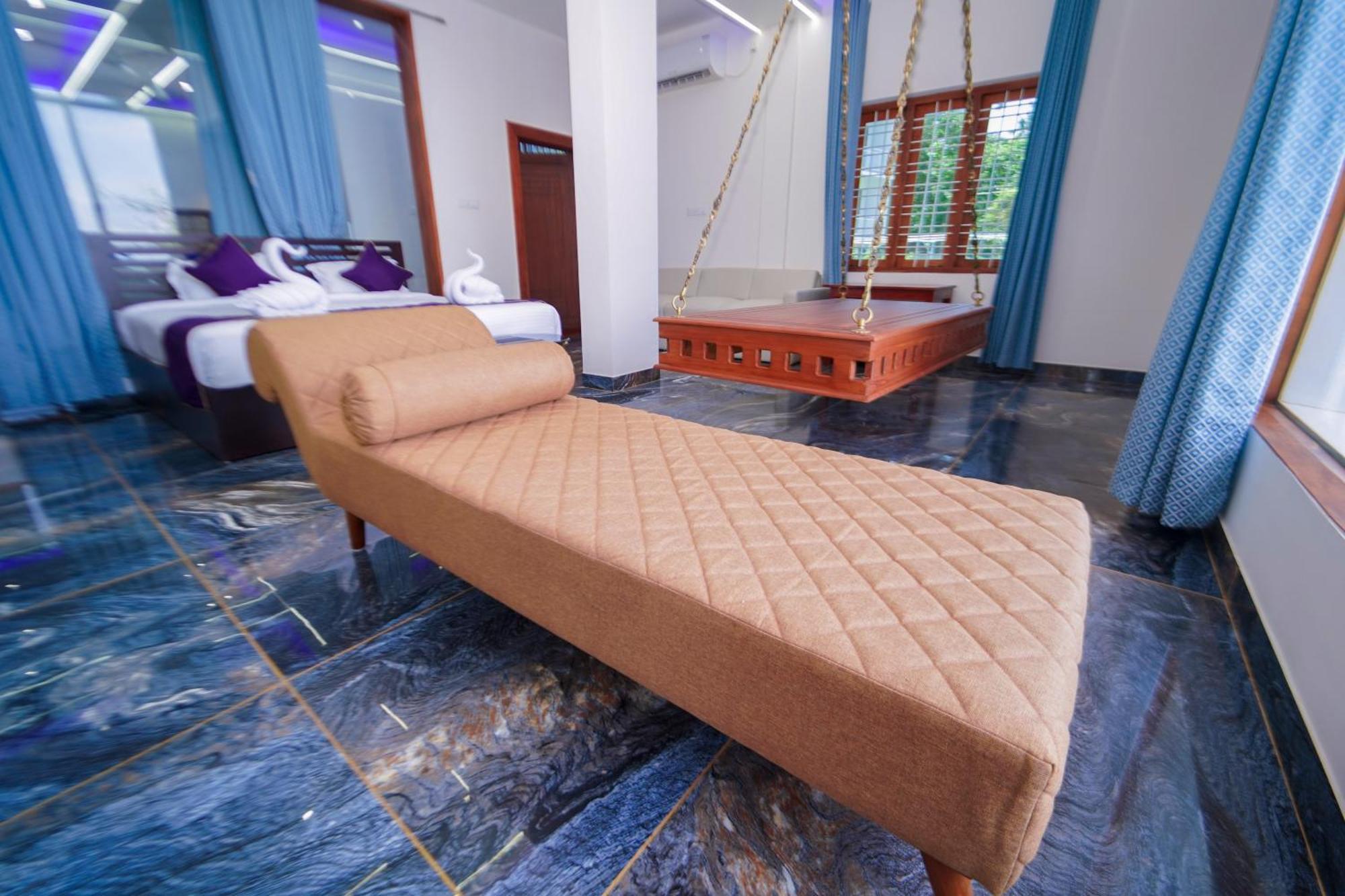 Skylar Seaview Beach Resort & Ayurveda バルカラ エクステリア 写真