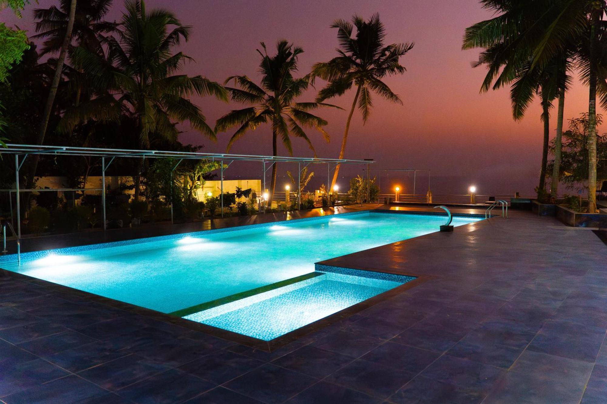 Skylar Seaview Beach Resort & Ayurveda バルカラ エクステリア 写真