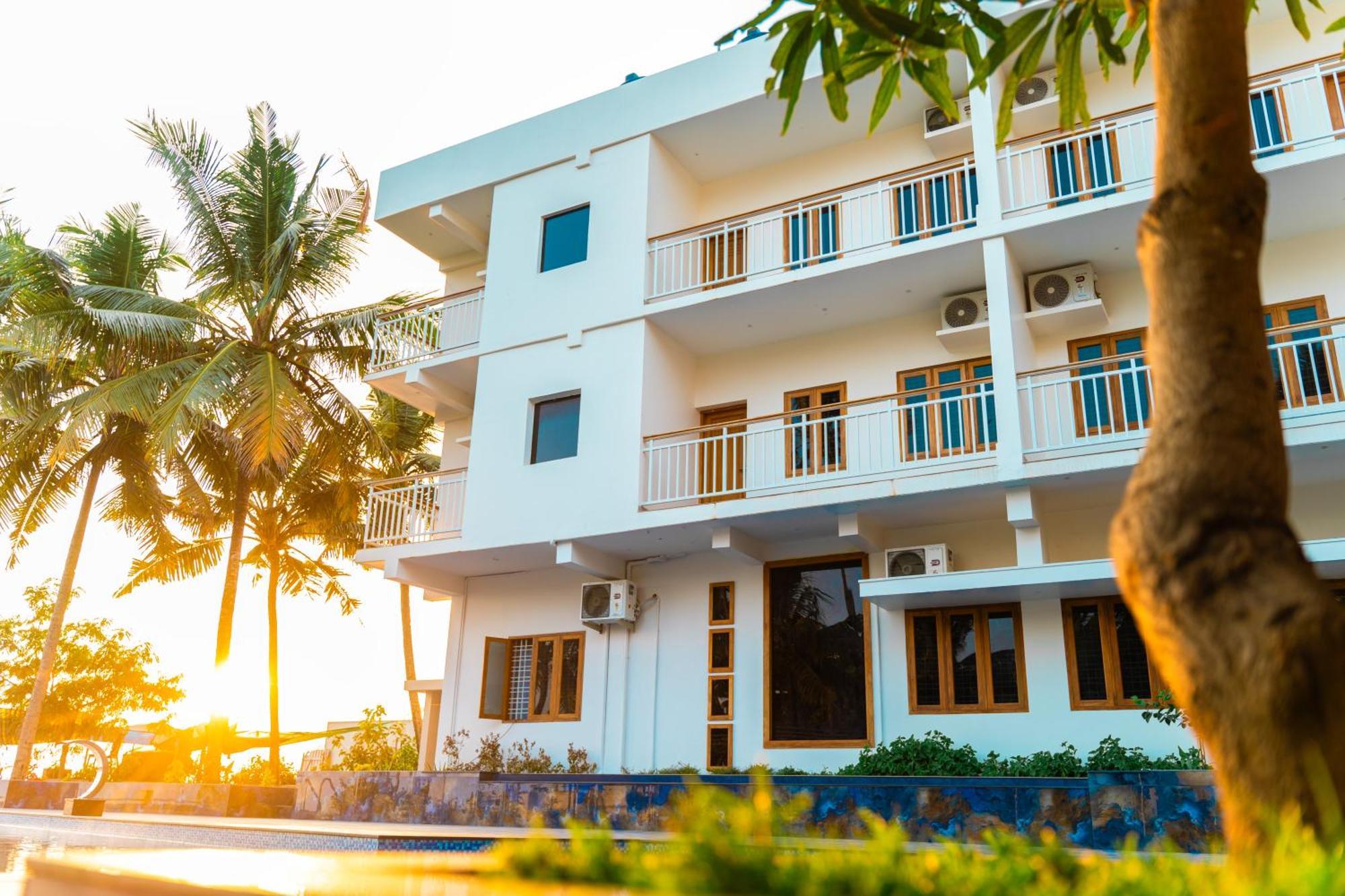 Skylar Seaview Beach Resort & Ayurveda バルカラ エクステリア 写真