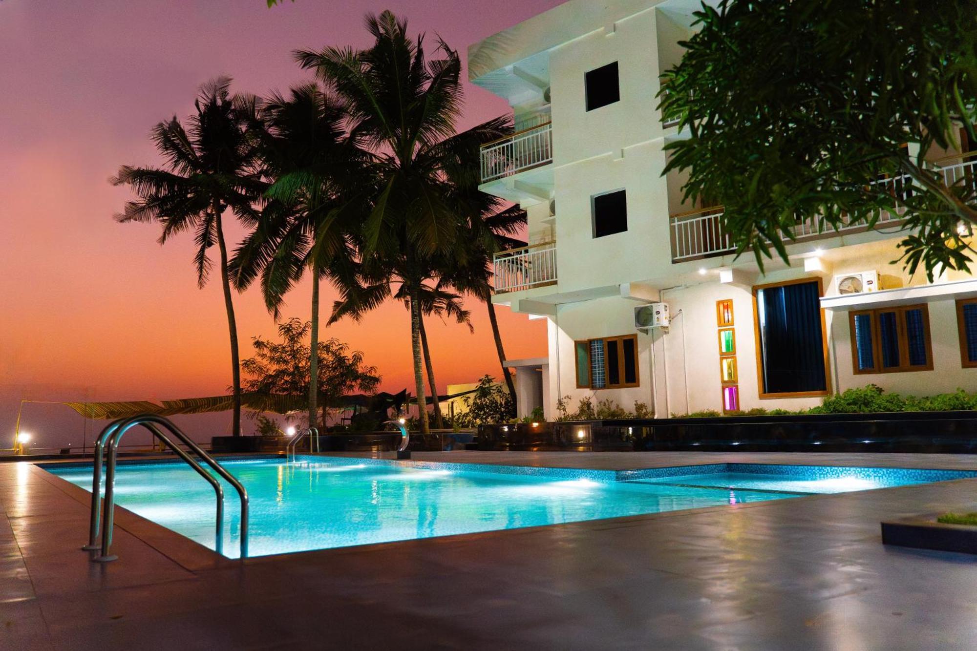 Skylar Seaview Beach Resort & Ayurveda バルカラ エクステリア 写真