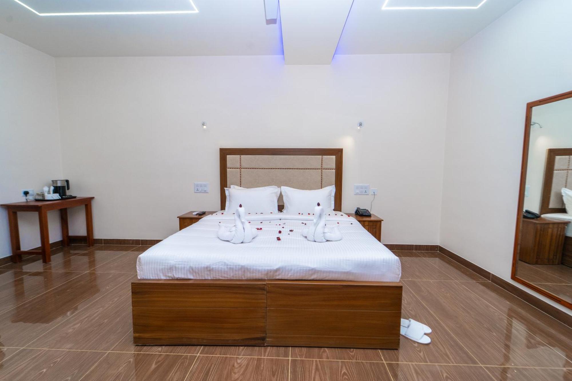 Skylar Seaview Beach Resort & Ayurveda バルカラ エクステリア 写真